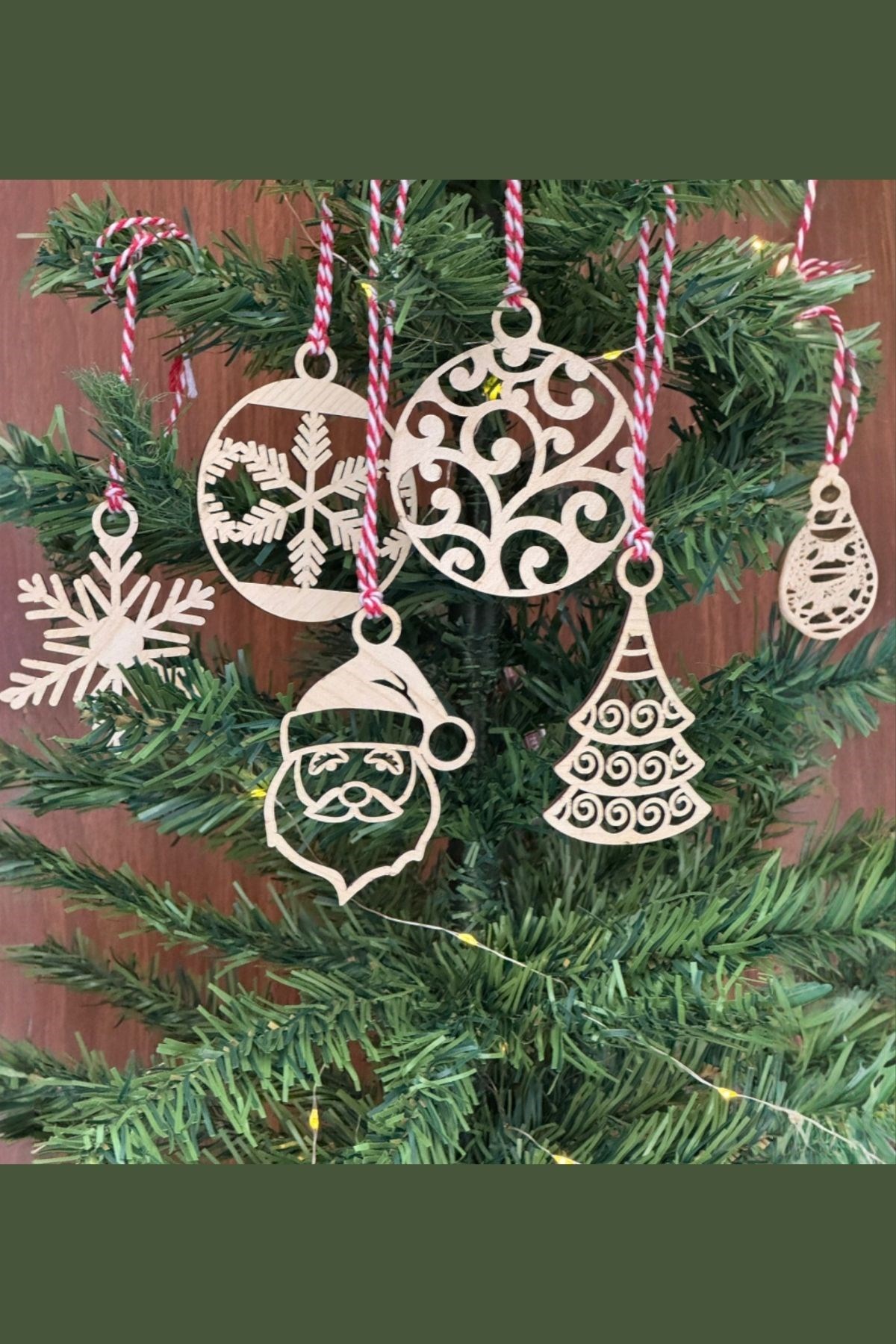 6 Parça Kırmızı Beyaz İpli Noel Babalı ve Kar Tanesi Model Ahşap Yılbaşı Ağaç Süsü (4707) 6 Parça Kırmızı Beyaz İpli Noel Babalı ve Kar Tanesi Model Ahşap Yılbaşı Ağaç Süsü (4707)