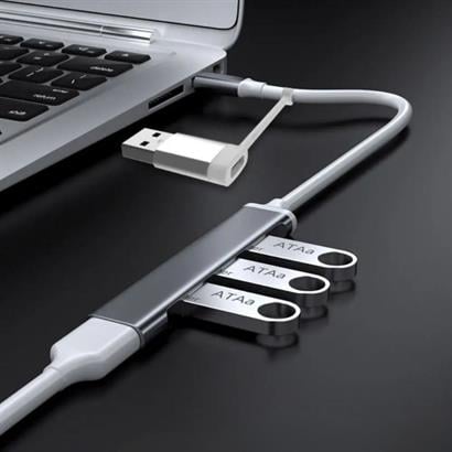 Petinka Multi Usb Çoklayıcı 4 Port `lu Bağlantı İstasyonu İnce USB Bölücü TYPE-C Tipi Çoklu Adaptör Petinka Multi Usb Çoklayıcı 4 Port `lu Bağlantı İstasyonu İnce USB Bölücü TYPE-C Tipi Çoklu Adaptör