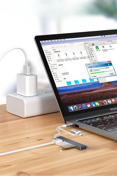 Petinka Multi Usb Çoklayıcı 4 Port `lu Bağlantı İstasyonu İnce USB Bölücü TYPE-C Tipi Çoklu Adaptör Petinka Multi Usb Çoklayıcı 4 Port `lu Bağlantı İstasyonu İnce USB Bölücü TYPE-C Tipi Çoklu Adaptör