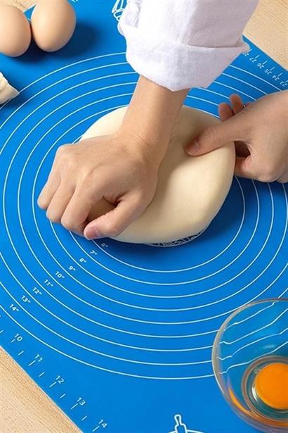 BUFFER® 40*50 cm Silikon Ölçekli Kullanımı Kolay Hamur Açma Matı Ekmek Mantı Makarna Hamuru Yoğurma BUFFER® 40*50 cm Silikon Ölçekli Kullanımı Kolay Hamur Açma Matı Ekmek Mantı Makarna Hamuru Yoğurma