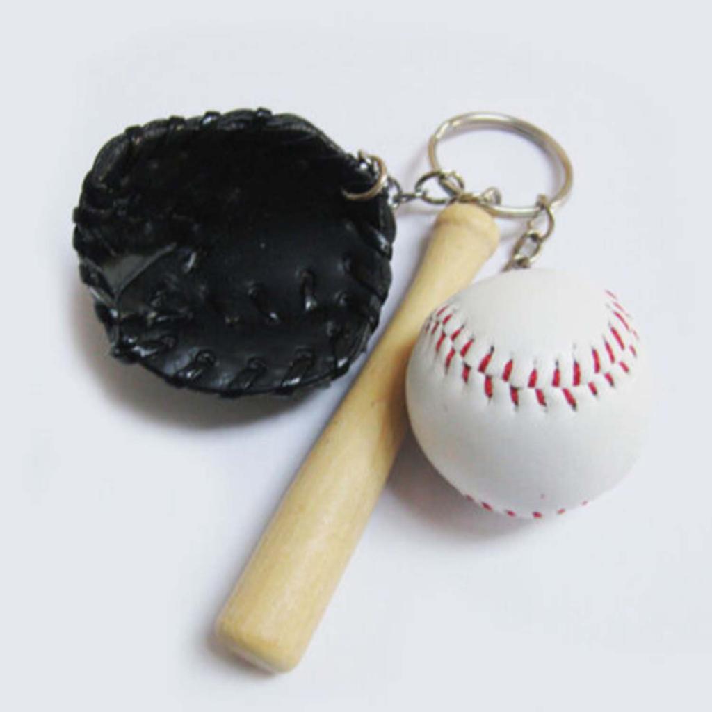 Petinka Baseball Keychain Şık Kolye Çanta Süsü Beyzbol Tasarımlı Anahtarlık Petinka Baseball Keychain Şık Kolye Çanta Süsü Beyzbol Tasarımlı Anahtarlık
