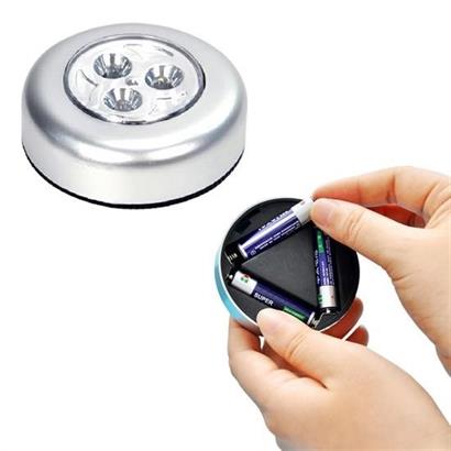 Petinka® Kablosuz Spot Pilli Dokunmatik Led Lamba 3 Ledli Dolap Lambası Petinka® Kablosuz Spot Pilli Dokunmatik Led Lamba 3 Ledli Dolap Lambası