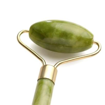 BUFFER® Özel Süngerli Kutusunda Kırılmaz Çift Taraflı 2li Cilt Yüz Masaj Aleti Jade Roller Yeşim Taş BUFFER® Özel Süngerli Kutusunda Kırılmaz Çift Taraflı 2li Cilt Yüz Masaj Aleti Jade Roller Yeşim Taş