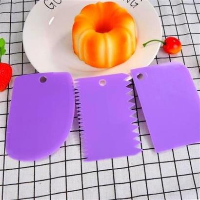 Petinka Kesici Kazıyıcı Dekoratör 3` lü Set Pasta Hamur Şekillendirici Spatular Petinka Kesici Kazıyıcı Dekoratör 3` lü Set Pasta Hamur Şekillendirici Spatular