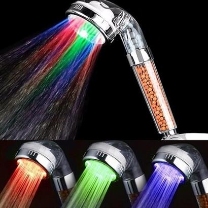 Petinka® Renk Değiştiren Led Işıklı Su Tasarruflu Basınçlı Duş Başlığı Petinka® Renk Değiştiren Led Işıklı Su Tasarruflu Basınçlı Duş Başlığı