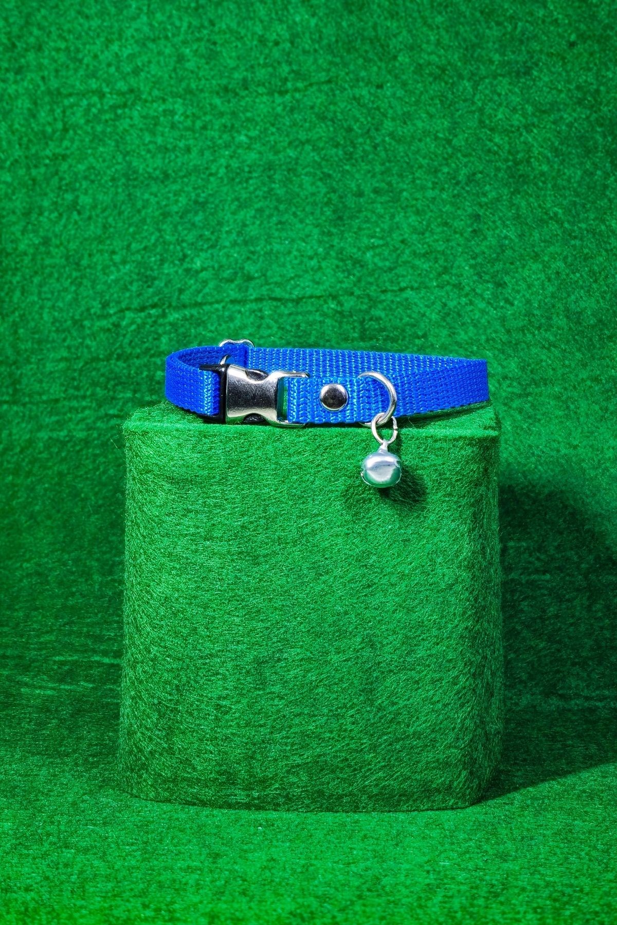 Kedi Boyun Tasması,ayarlanabilir,zilli,1cm En Ölçüsü (4707) Kedi Boyun Tasması,ayarlanabilir,zilli,1cm En Ölçüsü (4707)