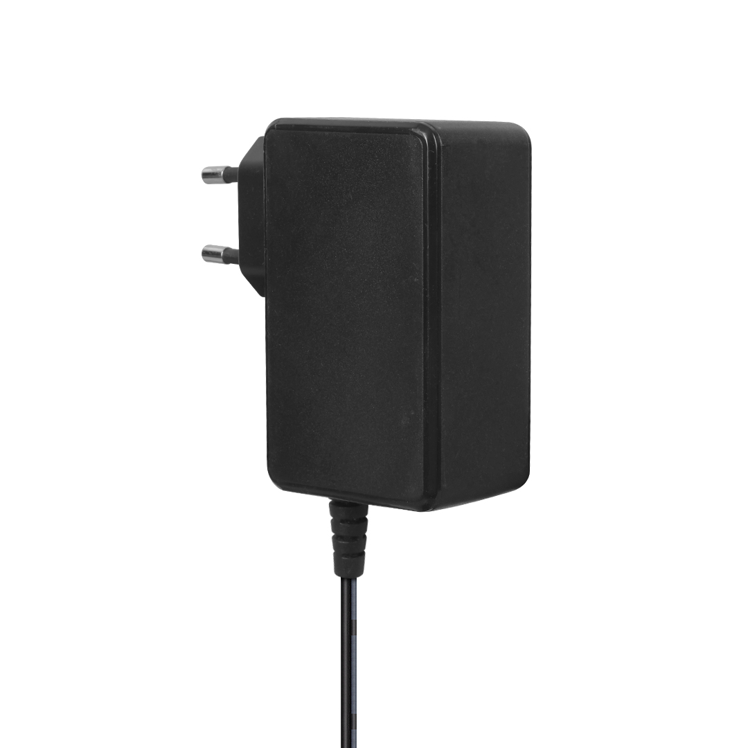 OEM 12 VOLT - 2 AMPER 5.5*2.5 MM UÇLU PLASTİK KASA PRİZ TİPİ KUTUSUZ ORJİNAL ADAPTÖR (REFRESH) (4707) OEM 12 VOLT - 2 AMPER 5.5*2.5 MM UÇLU PLASTİK KASA PRİZ TİPİ KUTUSUZ ORJİNAL ADAPTÖR (REFRESH) (4707)