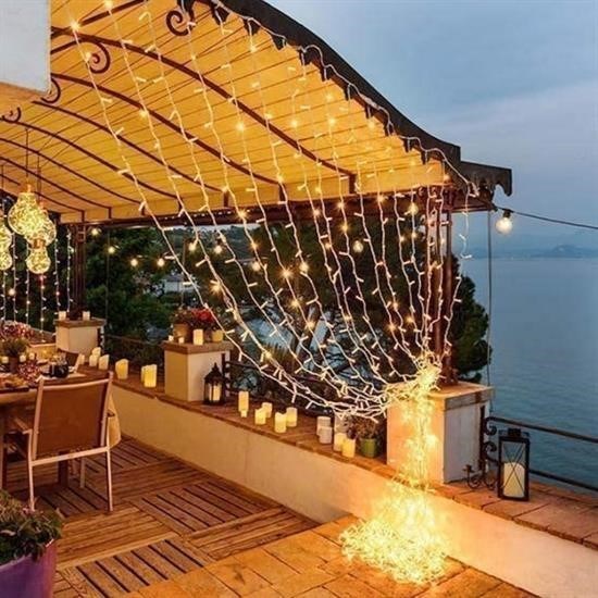 Petinka® 2x2 Metre 320 Led 8 Fonskiyonlu Dekoratif Led Günışığı Perde Petinka® 2x2 Metre 320 Led 8 Fonskiyonlu Dekoratif Led Günışığı Perde