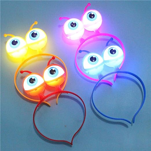 Rengarenk 3 Farklı Fonksiyonda Yanan Led Işıklı Uzaylı Göz Taç 1 Adet 18x12 cm (4707) Rengarenk 3 Farklı Fonksiyonda Yanan Led Işıklı Uzaylı Göz Taç 1 Adet 18x12 cm (4707)