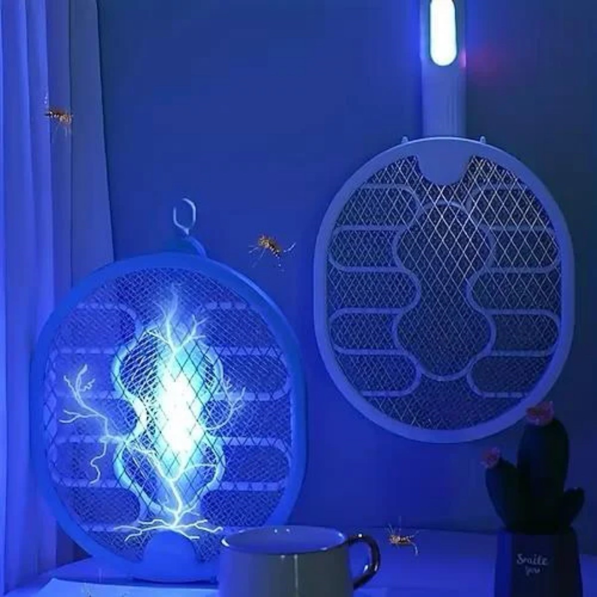 Sinek Öldürücü Masaüstü Olabilen Katlanabilir Şarjlı Sinek Raketi 5W 400mAh (4707) Sinek Öldürücü Masaüstü Olabilen Katlanabilir Şarjlı Sinek Raketi 5W 400mAh (4707)