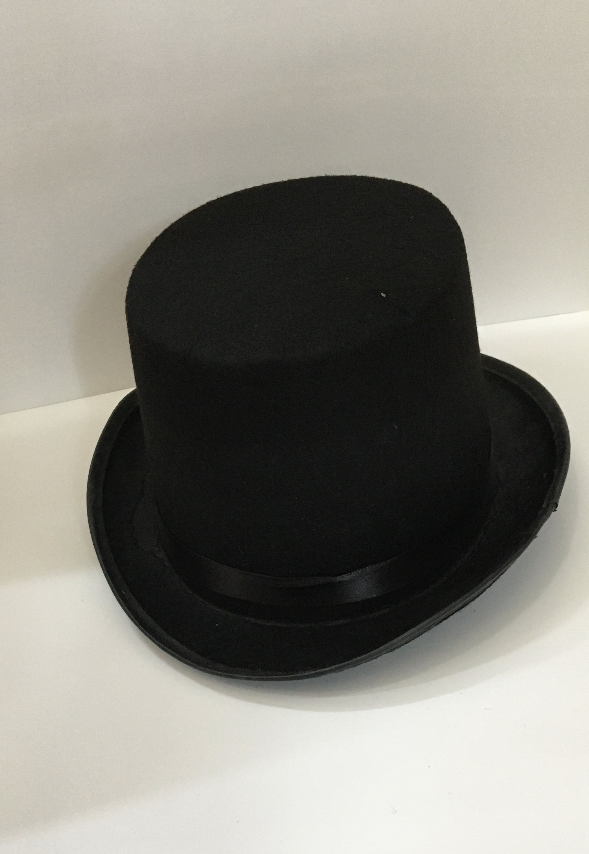 Yetişkinler İçin Siyah Renk Ringmaster Sihirbaz Şapkası Fötr Şapka 12 cm (4707) Yetişkinler İçin Siyah Renk Ringmaster Sihirbaz Şapkası Fötr Şapka 12 cm (4707)